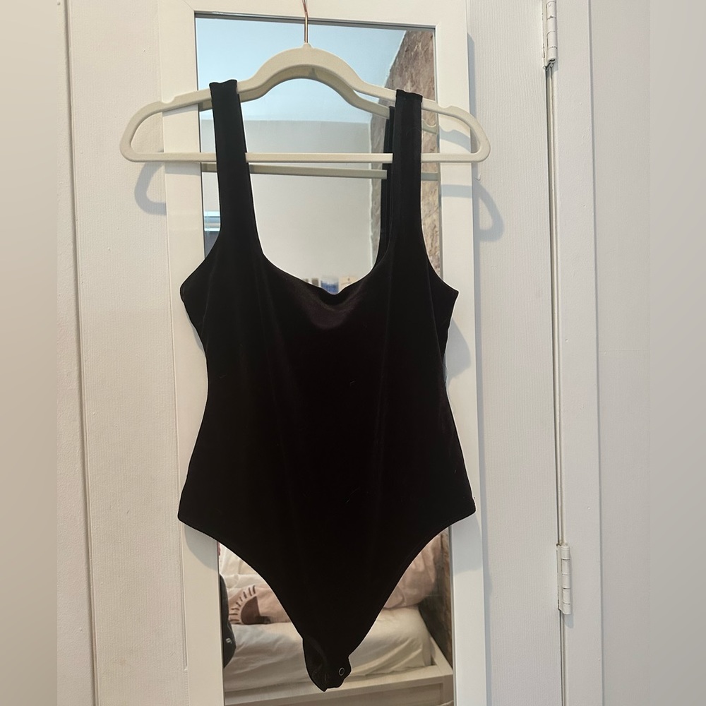 GoodAmerican Black Velvet bodysuit